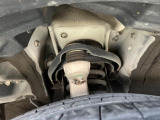 お車を安心してお乗りいただく為には、足回りの定期点検が欠かせません。サービスサポート(有償保証)では無料点検もご提供しており、安心のカーライフをお過ごしいただけるサポート体制が整っています。