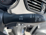 【オートライト】は、付け忘れや消し忘れを防ぐことができます。高速道路などのトンネルなどにも役立ちます♪
