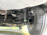 お車を安心してお乗りいただく為には、足回りの定期点検が欠かせません。サービスサポート(有償保証)では無料点検もご提供しており、安心のカーライフをお過ごしいただけるサポート体制が整っています。