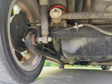 お車を安心してお乗りいただく為には、足回りの定期点検が欠かせません。サービスサポート(有償保証)では無料点検もご提供しており、安心のカーライフをお過ごしいただけるサポート体制が整っています。