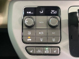 【シートヒーター】寒い日に重宝するシートヒーター!エアコンより早く温まってくれるので寒がりの人も安心ですね♪エアコンの温風は乾燥するから苦手、という方にもをおすすめです。