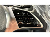 ウィンカー内蔵ドアミラーを開発したのは『メルセデス・ベンツ』です。他車からの視認性が高まり、事故の可能性を低減させています。更に、点灯部分はドライバーの視界に入らないように設計されています。