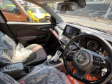 即納4WD当店展示デモカー全国安心新車メーカー保証買得価格で1台限お早めに掲載車以外もお好きな色グレードオプション選べますお得な価格でご購入可能スズキコネクト対応純正9インチ全周囲カメラBスポットモニタ