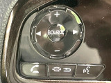 【ステアリングスイッチ】運転中、前方から目線をそらすことなく、オーディオ等の操作が可能な便利機能!安心&快適なドライブを演出してくれます♪