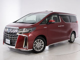 ★展示前点検実施★特殊な機材も用いて、前車点検を実施しております!