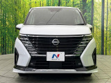弊社では、全車『修復歴なし』のお車のみ取り扱っております。専任バイヤーによる厳選した仕入れの後、入庫後の車両チェックを行い、ネクステージが認定した高品質な中古車をご提供しております。