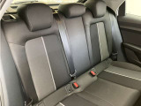 正規ディーラーAudi京都南のお車をご覧い頂きありがとうございます。株式会社ファーレン古都のAudi3支店の中からお客様のご希望にあった1台をご案内させて頂きます。