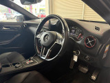 ◆LIBERALAは、輸入車選びの新たなスタイルを提案するインポート・セレクト・ブランドです。オーナー様となる方がクルマから直接感じる感性を第一にした、最良の一台との出会いをコーディネートいたします。