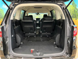 普段のお買い物や通勤、送迎等に十分な荷室スペースを確保しております。セカンドシートを倒すと、大きな荷物の積載も可能です♪