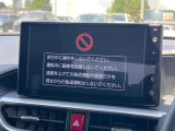 【9インチ ディスプレイオーディオ】大画面ディスプレイへお持ちのスマートフォンと連携して、ナビやbluetoothでの音楽再生が可能です♪デザインはもちろん操作性も良好!別途ナビ機能の取付可能です♪