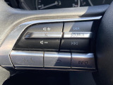 【ステアリングスイッチ】運転中、前方から目線をそらすことなく、オーディオ等の操作が可能な便利機能!安心&快適なドライブを演出してくれます♪