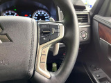 【レーダークルーズコントロール】高速道路での長距離走行が楽に!!自動で速度を保つクルーズコントロールが、衝突軽減システムと連携し、前方の車両を感知して車間を保つように速度調節してくれます!!