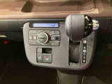 納車前にはプロのメカニックが、各部の点検を行います。ディーラーにしか出来ない品質、そしてサービスできっと満足していただけると思います!