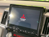 【純正10型ナビ】人気の大型10インチナビを装備。存在感のある大画面はインパクト大!ナビ利用時のマップ表示は見やすく、テレビやDVDは臨場感がアップ!いつものドライブがグッと楽しくなります♪