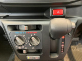 安全・安心な走行のために、納車前には再度、ダイハツのクルマを知り尽くしたエキスパートが基本性能に関わる機能や状態を徹底的に点検しております!
