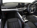 Audiのインテリアはエクステリア同様、優れたデザイン性とクオリティ、そして機能性を兼ね備えております。
