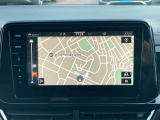 スマートフォン用アプリ[Apple CarPlay][Android Auto]対応の純正ナビ Discover Pro を装備、ラジオのほか、USB、Bluetoothハンズフリー通話にも対応。