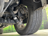 お車を安心してお乗りいただく為には、足回りの定期点検が欠かせません。サービスサポート(有償保証)では無料点検もご提供しており、安心のカーライフをお過ごしいただけるサポート体制が整っています。