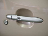 ☆車内の隅々まで徹底クリーニング!目に見えない汚れも落とします!除菌ウイルス除去・消臭でお子様にも安心!
