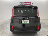 納車前にしっかり点検してお渡ししております。全店舗サービス工場も併設しております。納車後も安心してお任せ下さい。