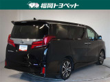 色は人気のブラックです。
