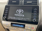【メーカー純正9インチナビ】インテリアに溶け込むスタイリッシュな「専用設計」メーカーナビを装備♪視認性や操作性など基本性能にも優れ、より上質なカーライフをお楽しみいただけます。