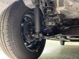 お車を安心してお乗りいただく為には、足回りの定期点検が欠かせません。サービスサポート(有償保証)では無料点検もご提供しており、安心のカーライフをお過ごしいただけるサポート体制が整っています。