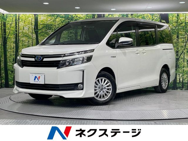 トヨタ ヴォクシー 