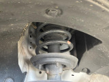 お車を安心してお乗りいただく為には、足回りの定期点検が欠かせません。サービスサポート(有償保証)では無料点検もご提供しており、安心のカーライフをお過ごしいただけるサポート体制が整っています。
