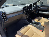 ◆LIBERALAは、輸入車選びの新たなスタイルを提案するインポート・セレクト・ブランドです。オーナー様となる方がクルマから直接感じる感性を第一にした、最良の一台との出会いをコーディネートいたします。