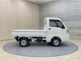全車1年間の走行距離無制限のロングラン保証付きです。また、さらに安心をお求めの方には1年〜2年の保証延長ができる「ロングラン&alpha;保証」(有償)もお選びいただけます。