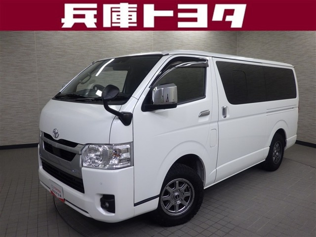 トヨタ ハイエースバン 