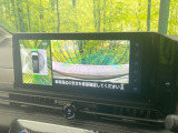 【アラウンドビューモニター】専用のカメラにより、上から見下ろしたような視点で360度クルマの周囲を確認することができます☆死角部分も確認しやすく、狭い場所での切り返しや駐車もスムーズに行えます。