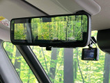 【デジタルルームミラー】後席の大きな荷物や同乗者で後方が確認しづらい時でも安心!カメラが撮影した車両後方の映像をルームミラー内に表示。クリアな視界で状況の確認が可能です!