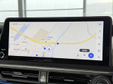 【ナビ画面】主に地図を表示し、目的地へのルート案内や渋滞情報などを表示するために使われます。
