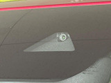 【i-ACTIVESENSE】走行中に前方の車両等を認識し、衝突しそうな時は警報とブレーキで衝突回避と被害軽減をアシスト。より安全にドライブをお楽しみいただけます。