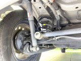 お車を安心してお乗りいただく為には、足回りの定期点検が欠かせません。サービスサポート(有償保証)では無料点検もご提供しており、安心のカーライフをお過ごしいただけるサポート体制が整っています。