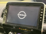 【純正10インチナビ】人気の純正ナビを装備。オーディオ機能も充実しており、Bluetooth接続すればお持ちのスマホやMP3プレイヤーの音楽を再生可能!毎日の運転がさらに楽しくなります!!