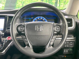 【ステアリングスイッチ】運転中、前方から目線をそらすことなく、オーディオ等の操作が可能な便利機能!安心&快適なドライブを演出してくれます♪