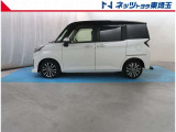 【両側電動スライドドア】ワイヤレス連動式なので遠隔操作ができ大きい荷物もっていても楽々開閉ができます♪とっても便利な機能です