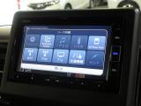 ナビゲーションは純正メモリーナビ(VXM-214VFi)を装着しております。AM、FM、CD、DVD再生、Bluetooth、音楽録音再生、フルセグTVがご使用いただけます。