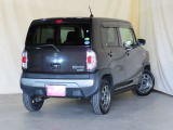 ■店頭のお車には、車検(保安基準品)OKのものでありましたらカスタマイズオプションも可能です。カスタマイズでおしゃれにドレスアップはいかがでしょうか?アルミのインチアップ等もご相談下さい。