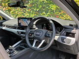 Audiのインテリアはエクステリア同様、優れたデザイン性とクオリティ、そして機能性を兼ね備えております。
