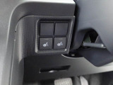 冬の強い味方☆運転席と助手席にはヒートシーターが付いていて、冬の寒い日でも快適に座れます。