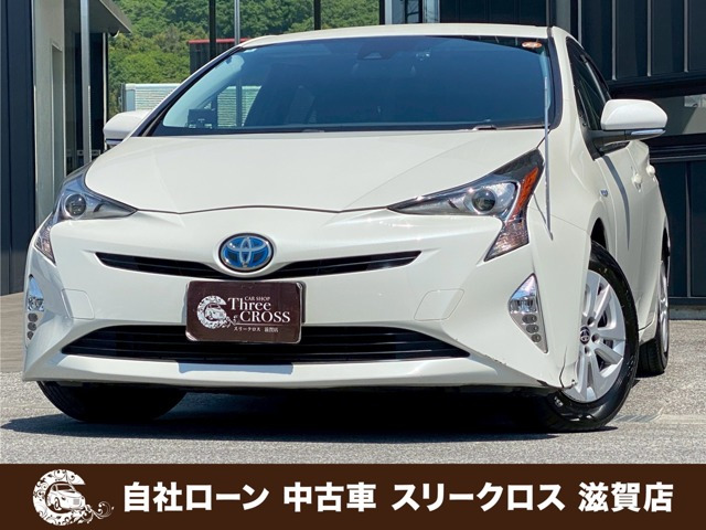 トヨタ プリウス 