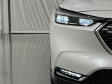 ★LEDヘッドライト搭載★ 白っぽく光る明るく省電力なLEDライト!先進的な白い輝きでフロントフェースを引き締めます☆