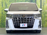 弊社では、全車『修復歴なし』のお車のみ取り扱っております。専任バイヤーによる厳選した仕入れの後、入庫後の車両チェックを行い、ネクステージが認定した高品質な中古車をご提供しております。