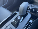 【 シフト 】スムーズなシフトチェンジで快適にお車を操縦していただけます!
