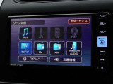 CD・DVD(再生機能)・ブルートゥース等を使用することができます。