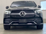 納車前整備は、メルセデスベンツ国際認定メカニックによる最新の検査ライン等の施設が充実した当社工場で入念に行います。メルセデス・ベンツの定める厳しい基準をクリアしたお車のみをご案内させて頂きます。